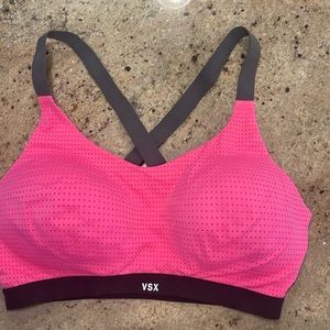 Sports bra